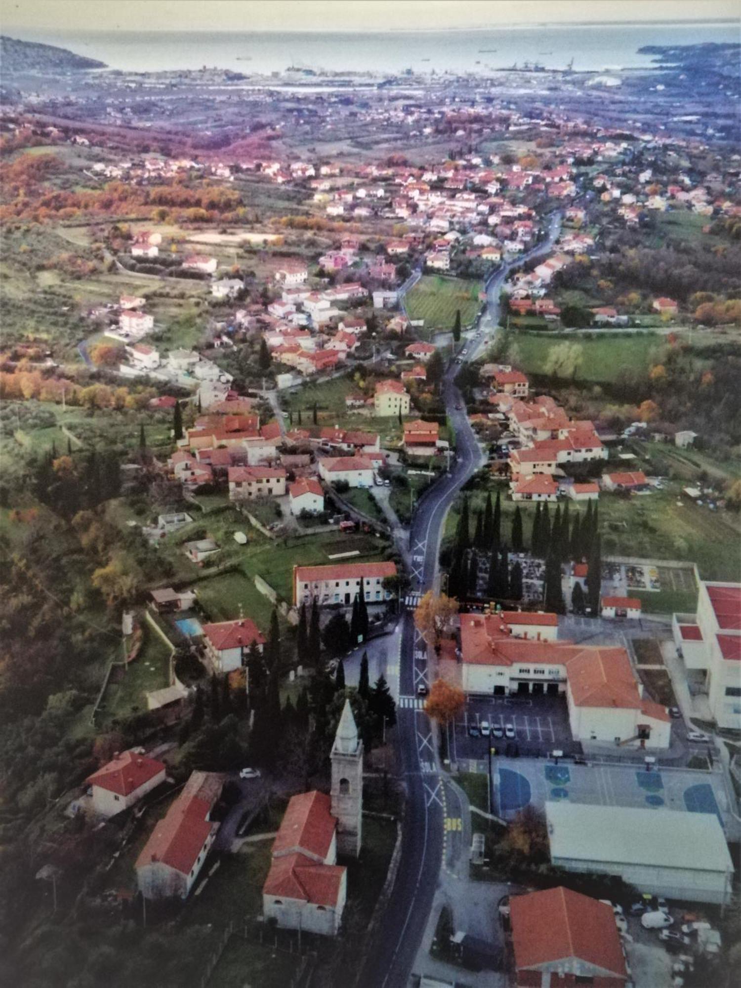 Apartma Nika Pobegi Exterior photo
