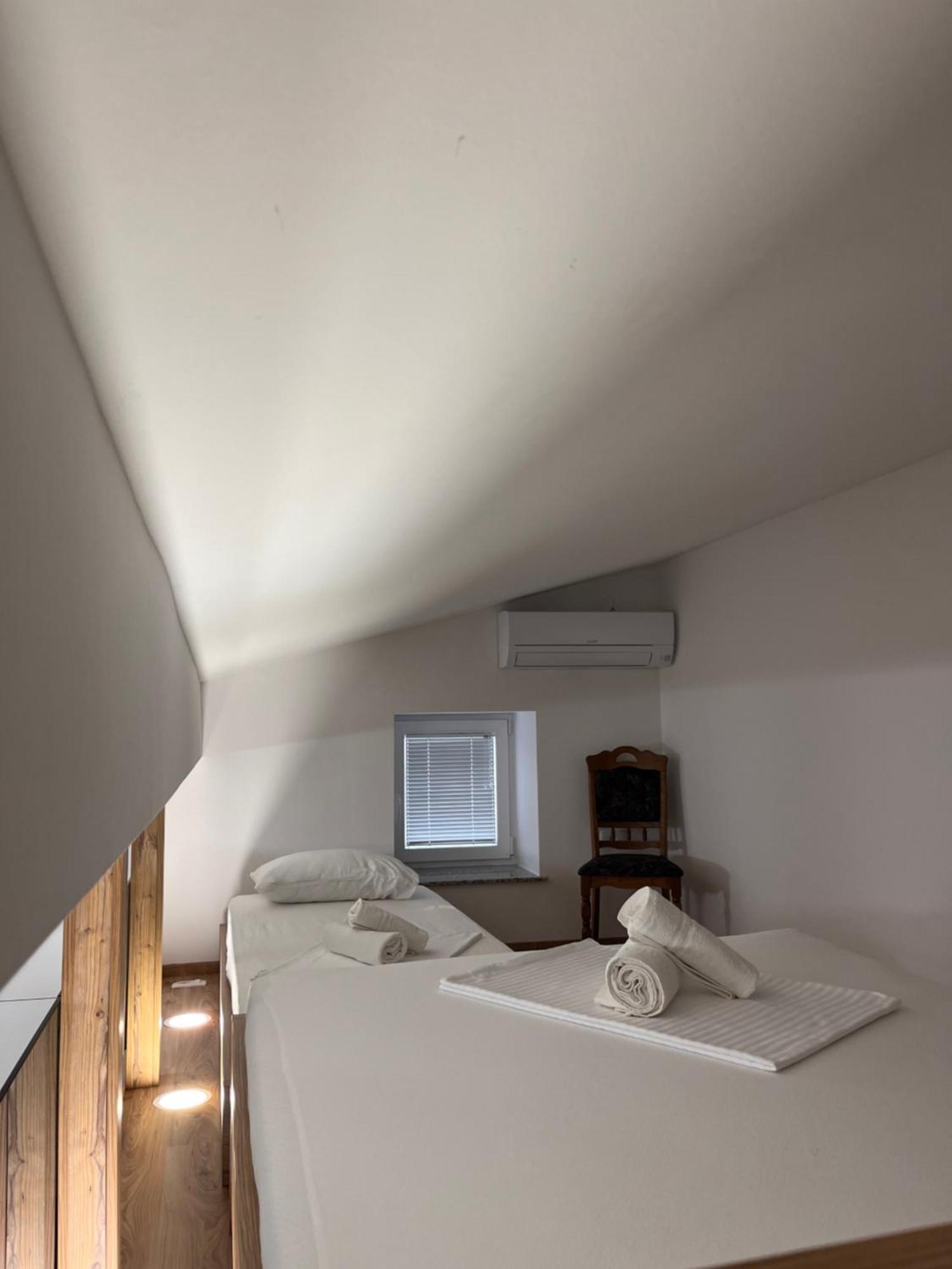 Apartma Nika Pobegi Exterior photo