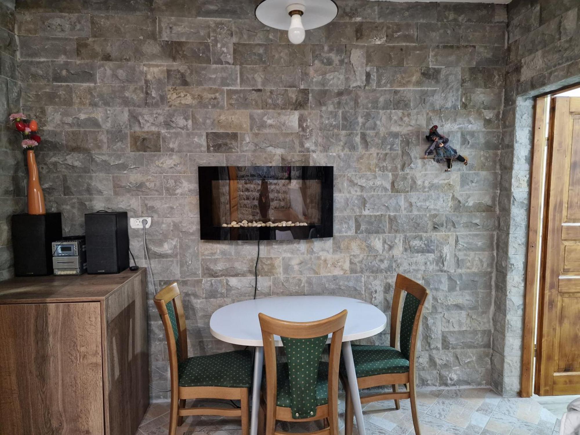 Apartma Nika Pobegi Exterior photo